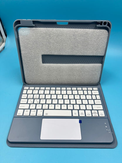 Funda con teclado trackpad iPad de 11ª y 10ª generación (USADO)