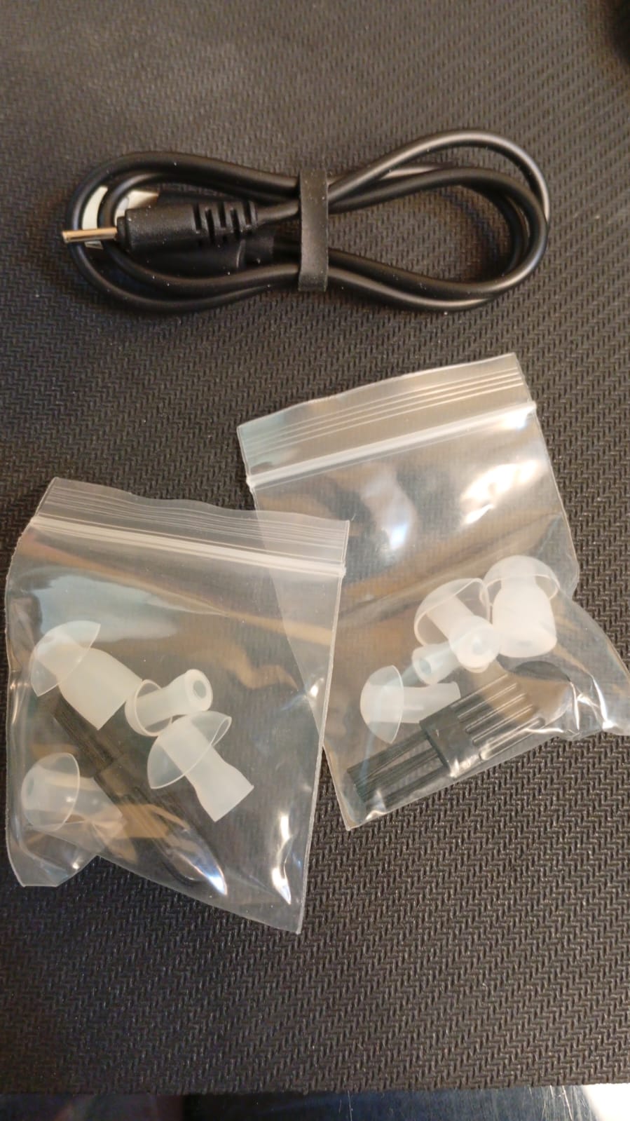 Auxiliares auditivos Wuvee, recargables, para personas mayores.