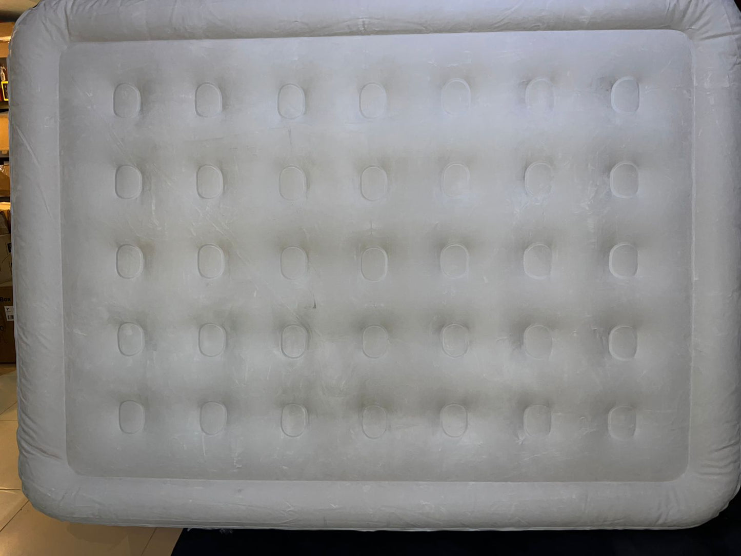 Colchón de aire Queen bomba incorporada 18"elevado (USADO)