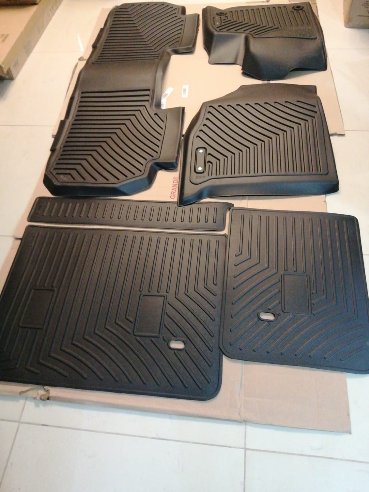 OEDRO tapetes de suelo, Chevy Traverse 2018-2025- 7 plazas