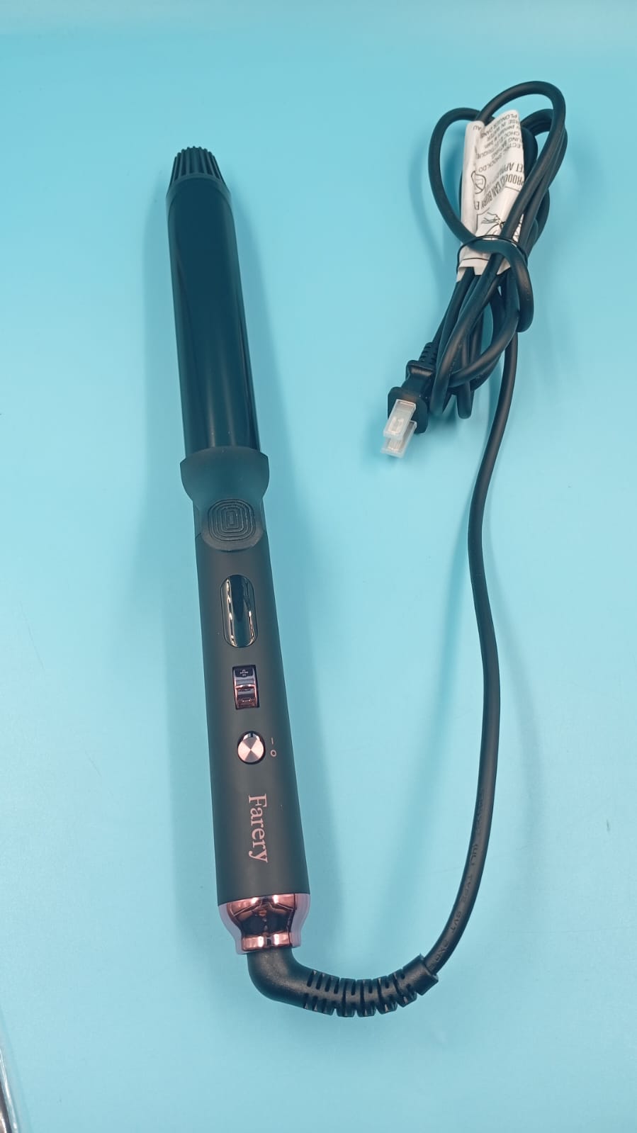 Rizadora de barril largo de 1 1/4 pulgadas, temperatura ajustable.