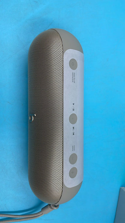 Altavoz Bluetooth Y  Cargador Inalámbrico Portátil Beats Pill