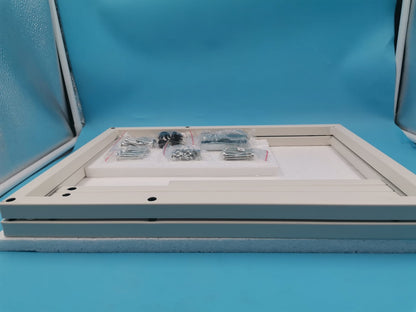 Mesa Lateral En C Innerjoin Para Sofá Blanca Industrial