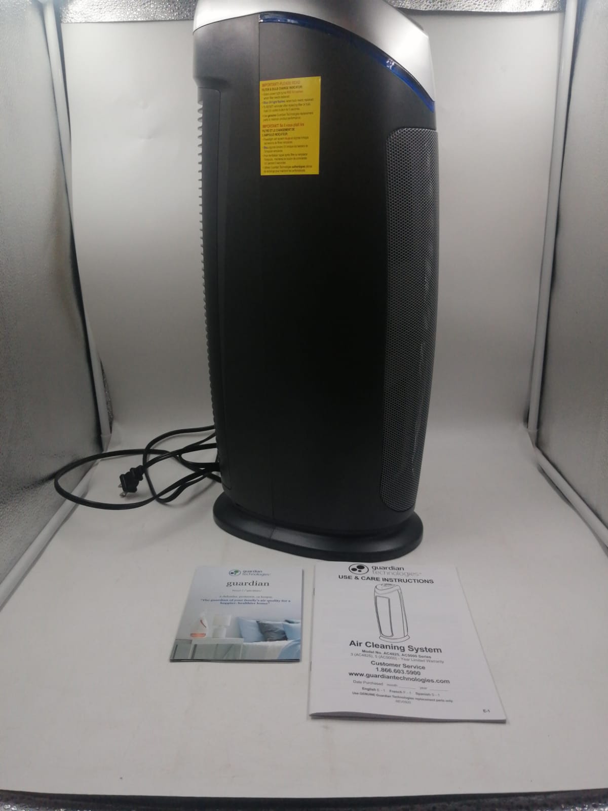 Sistema de purificación de aire 3 en 1 con filtro HEPA, UV(DETALLE)