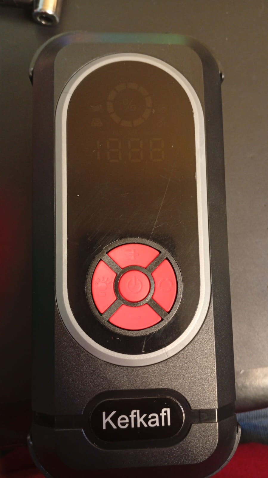 Arrancador portátil para coche con compresor de aire, Kefkafl.