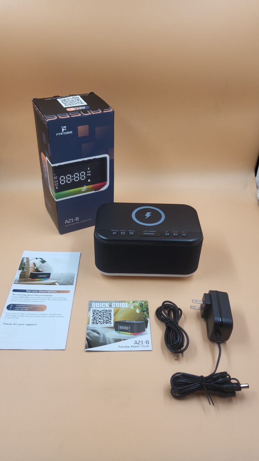 Reloj despertador con altavoz cargador inalámbrico, despertador digital,