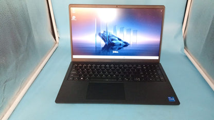 Lap-Top Dell 15 DC15250, 15.6" Intel Core i7-1355U, Visualización táctil *U*