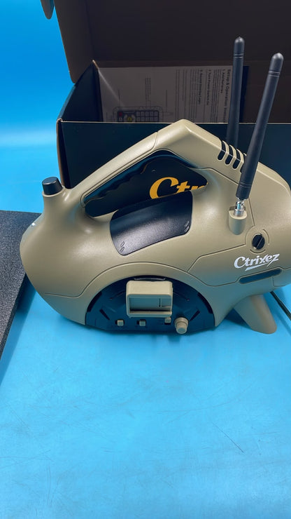 Llamador Electrónico Para Coyotes Con Señuelo