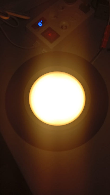 Luces empotrables Amico 24 Pack 5/6", 5CCT borde deflector negro.