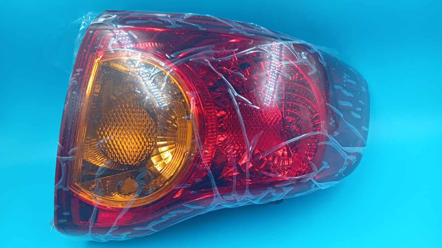 Faro trasero para Toyota Corolla, 09-10, lado derecho, (SIN BOMBILLAS).