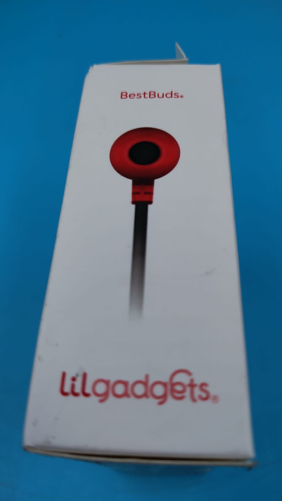 Auriculares intrauditivos, micrófono y volumen limitado para niños.