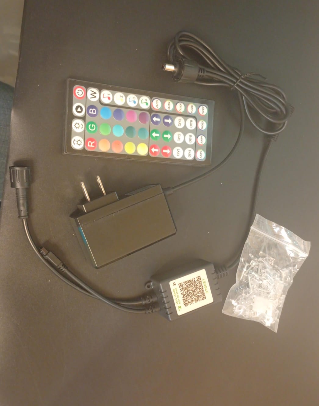 Tira de luces LED para exteriores, 200FT, impermeable, control rem.