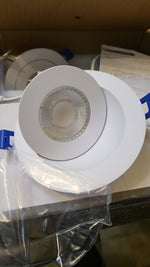 Luces LED Empotrables 4" 9W 5CCT 750LM Cardán  6pz Ozion