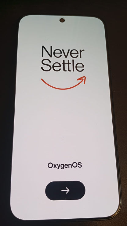 Smartphone OnePlus 15 5G, 16gb Ram, Snapdragon, 512gb ROM.