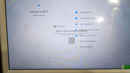 Pantalla inteligente de 15.6" con calendario, Apps Android y Portaretrato.