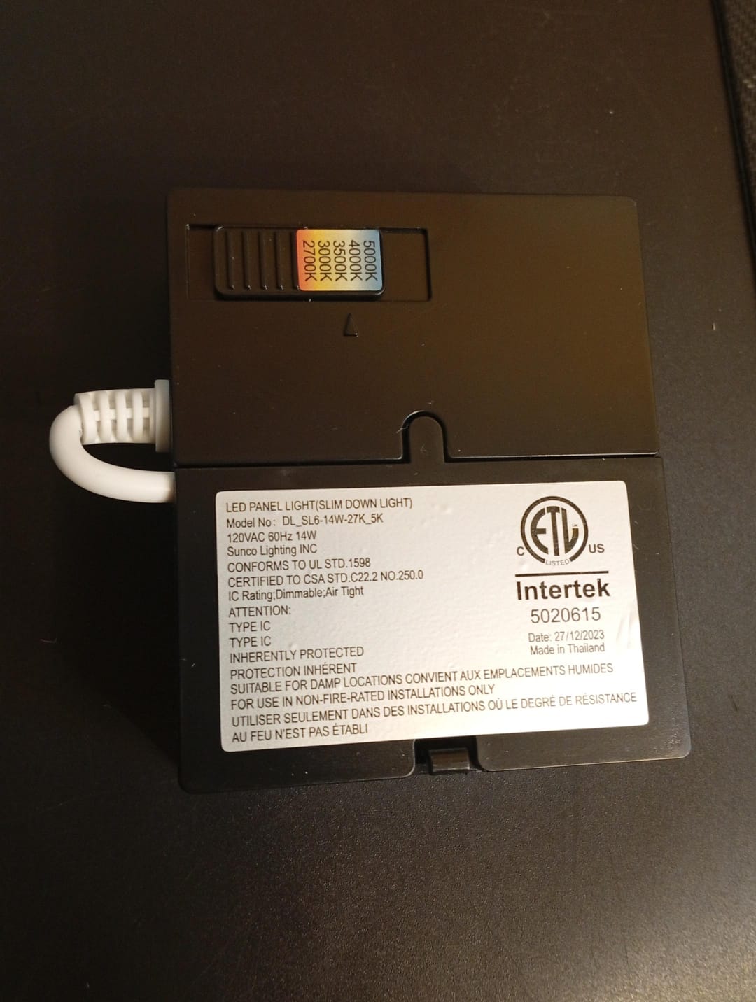 Paquete de 24 luces LED, empotrables de 6", ultradelgadas, Sunco.