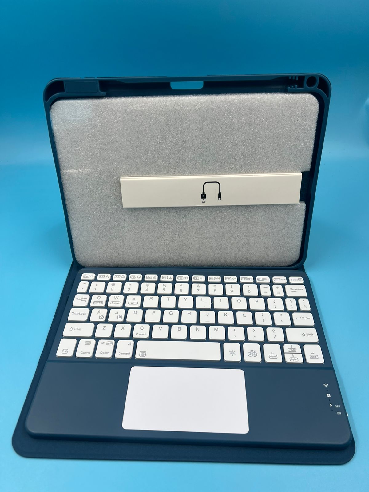 Funda con teclado trackpad iPad de 11ª y 10ª generación