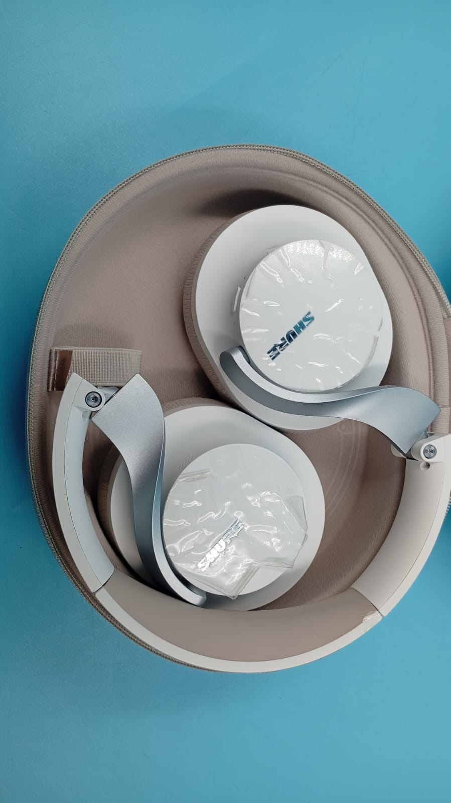 Auriculares Shure AONIC 40, Bluetooth, canc. ruido, micrófono.