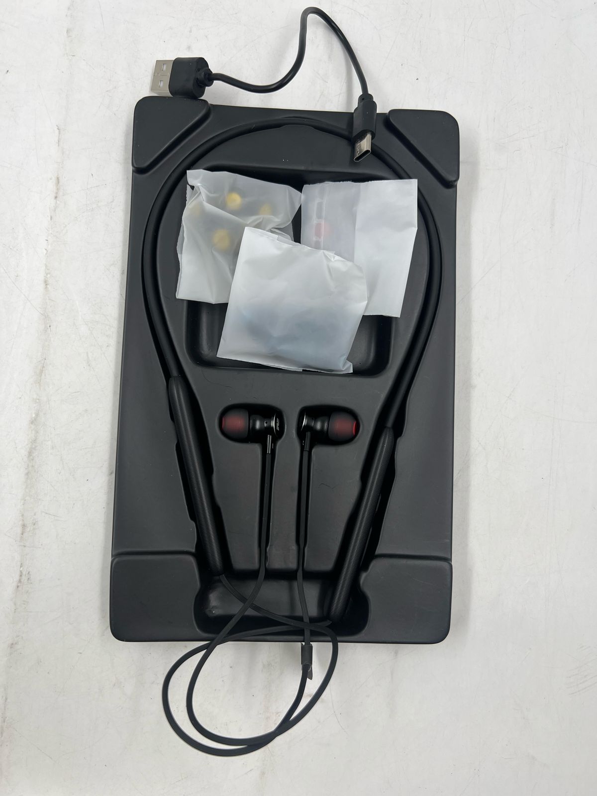 Auriculares Bluetooth Rythflo WH01 Deportivos (Caja con detalle)
