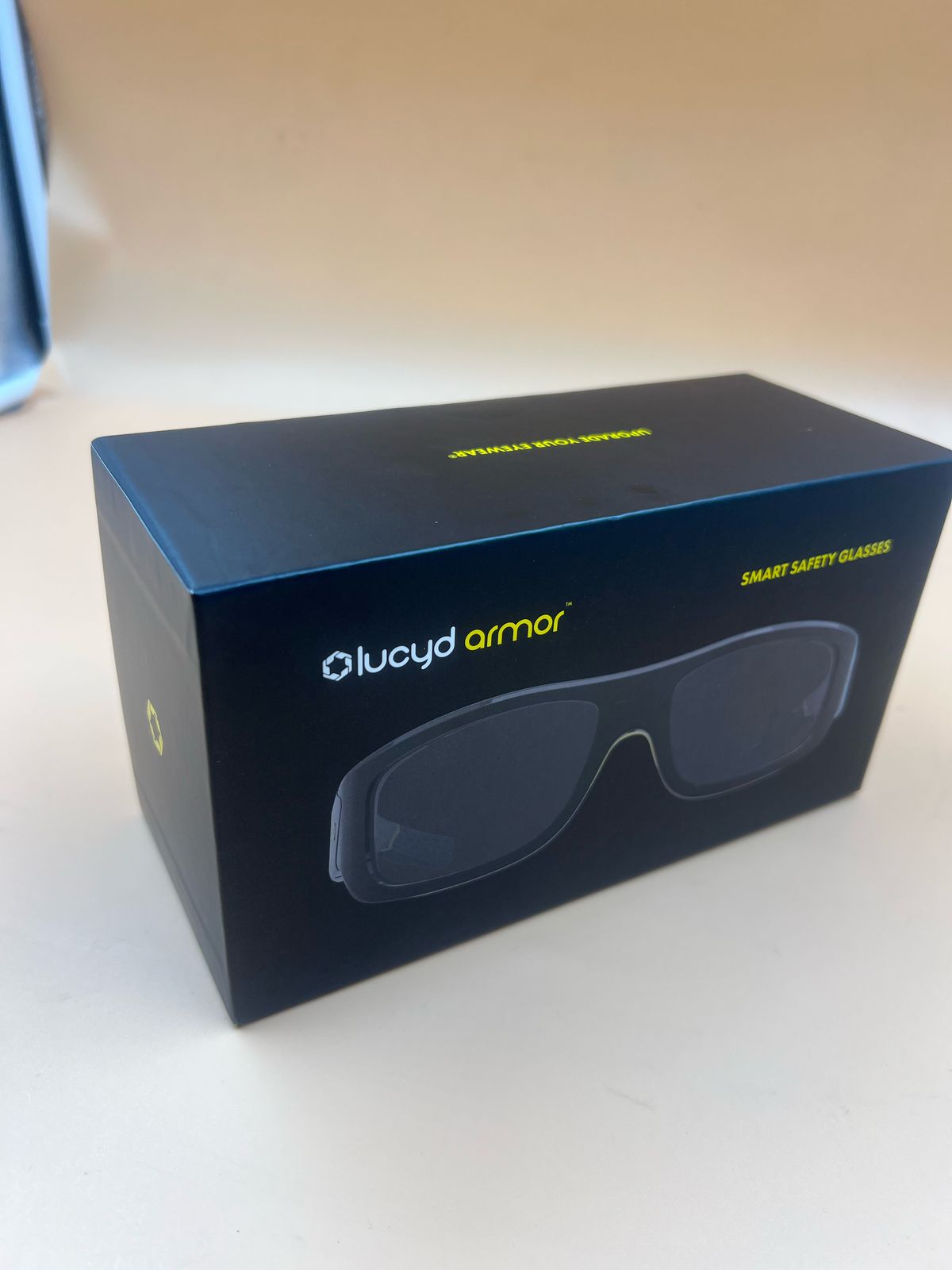 Lentes inteligentes de armadura Lucyd