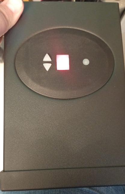Transformador de paisaje de bajo voltaje, 120V AC a 12V AC.