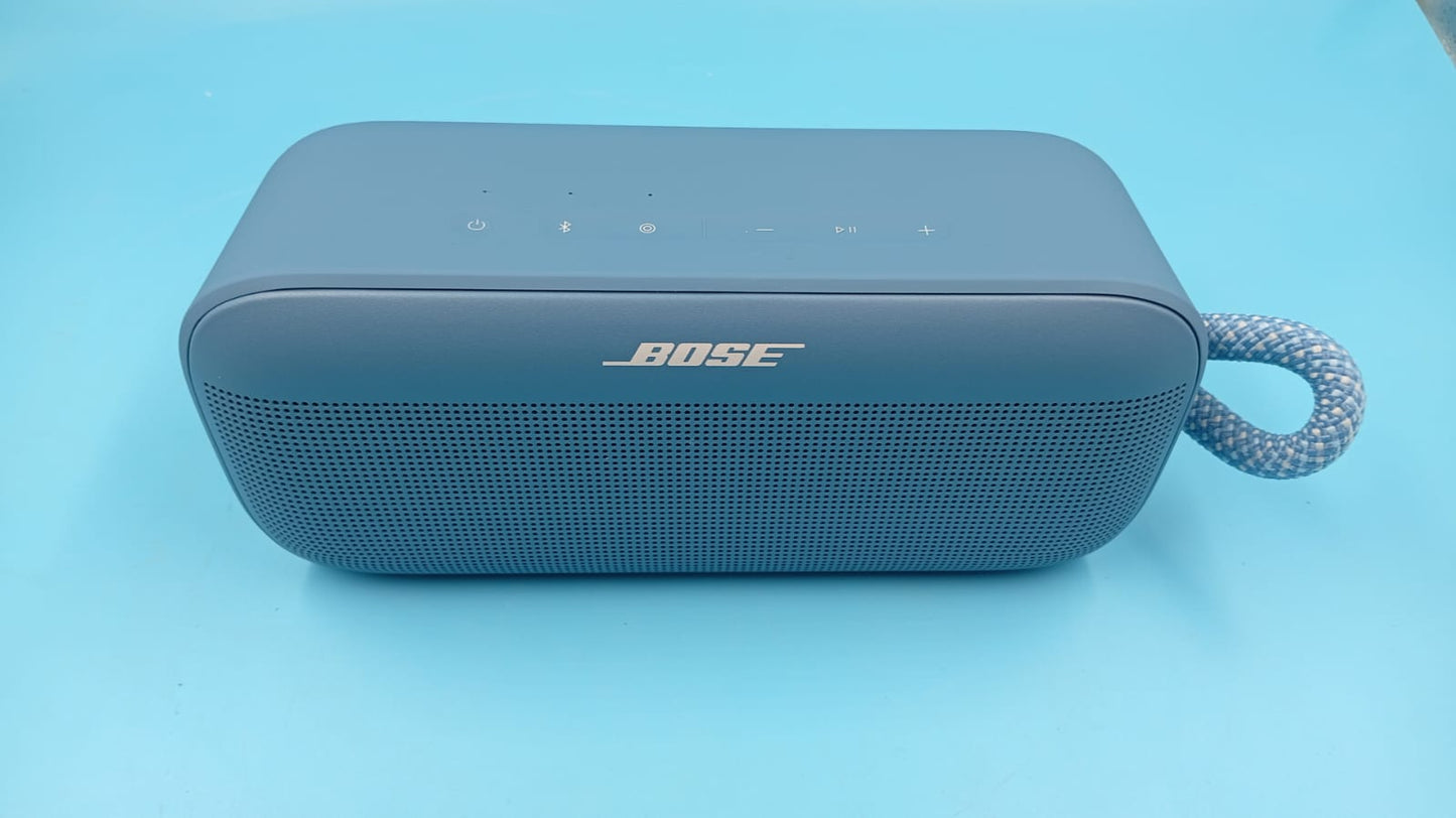 Altavoz Bluetooth portátil, Bose, Impermeable y a Prueba de Polvo.