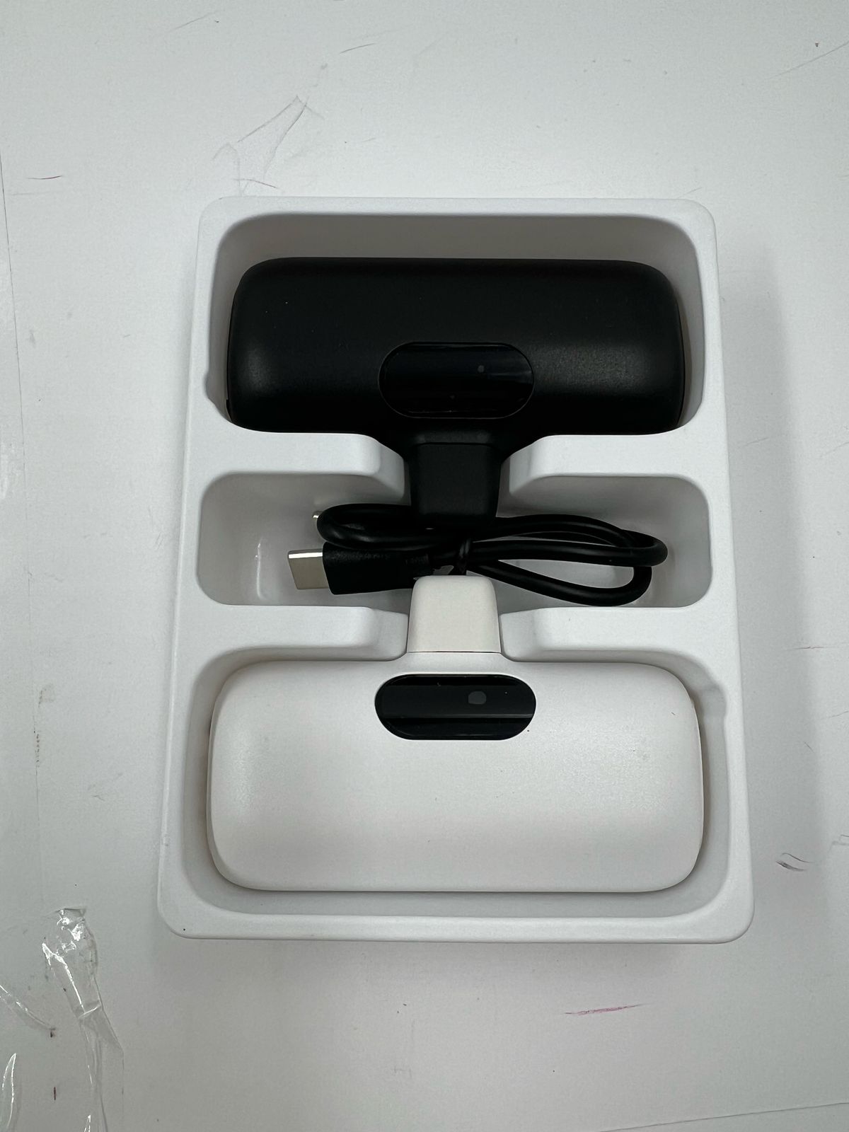 2 mini cargadores portatiles Type-C HX45X2 (USADO)