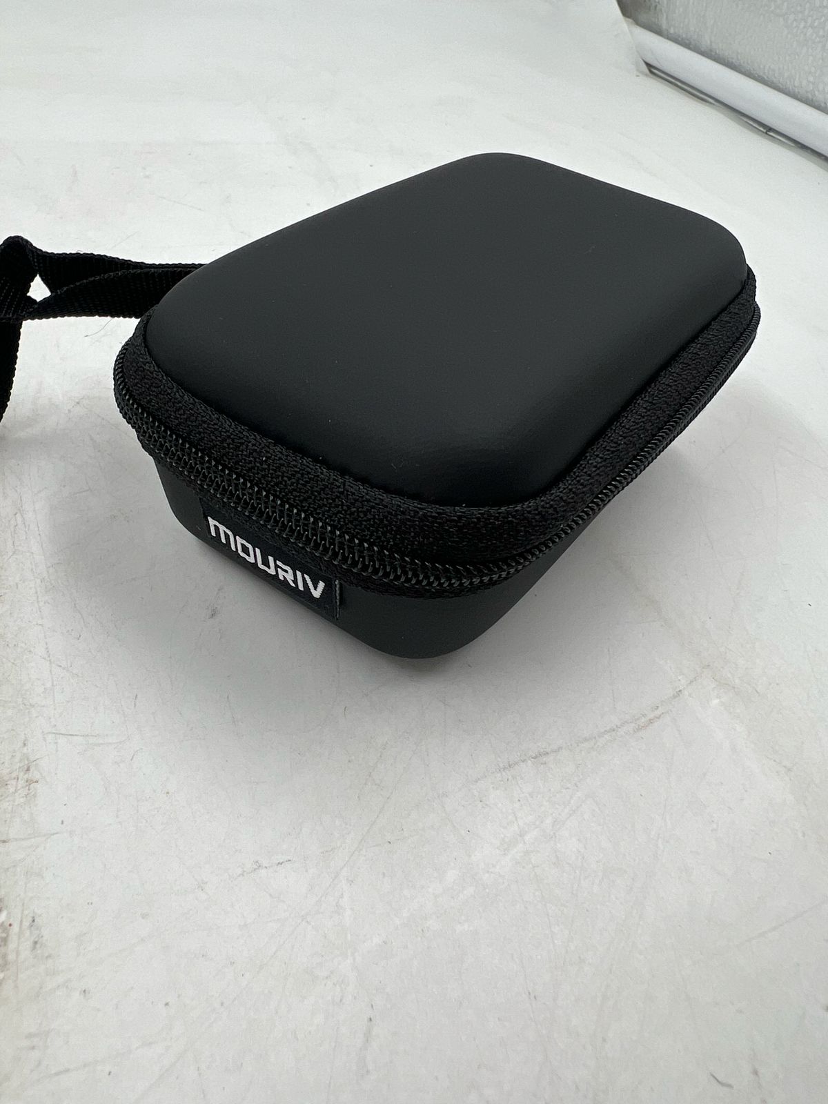 Micrófono de solapa inalámbrico profesional Mouriv