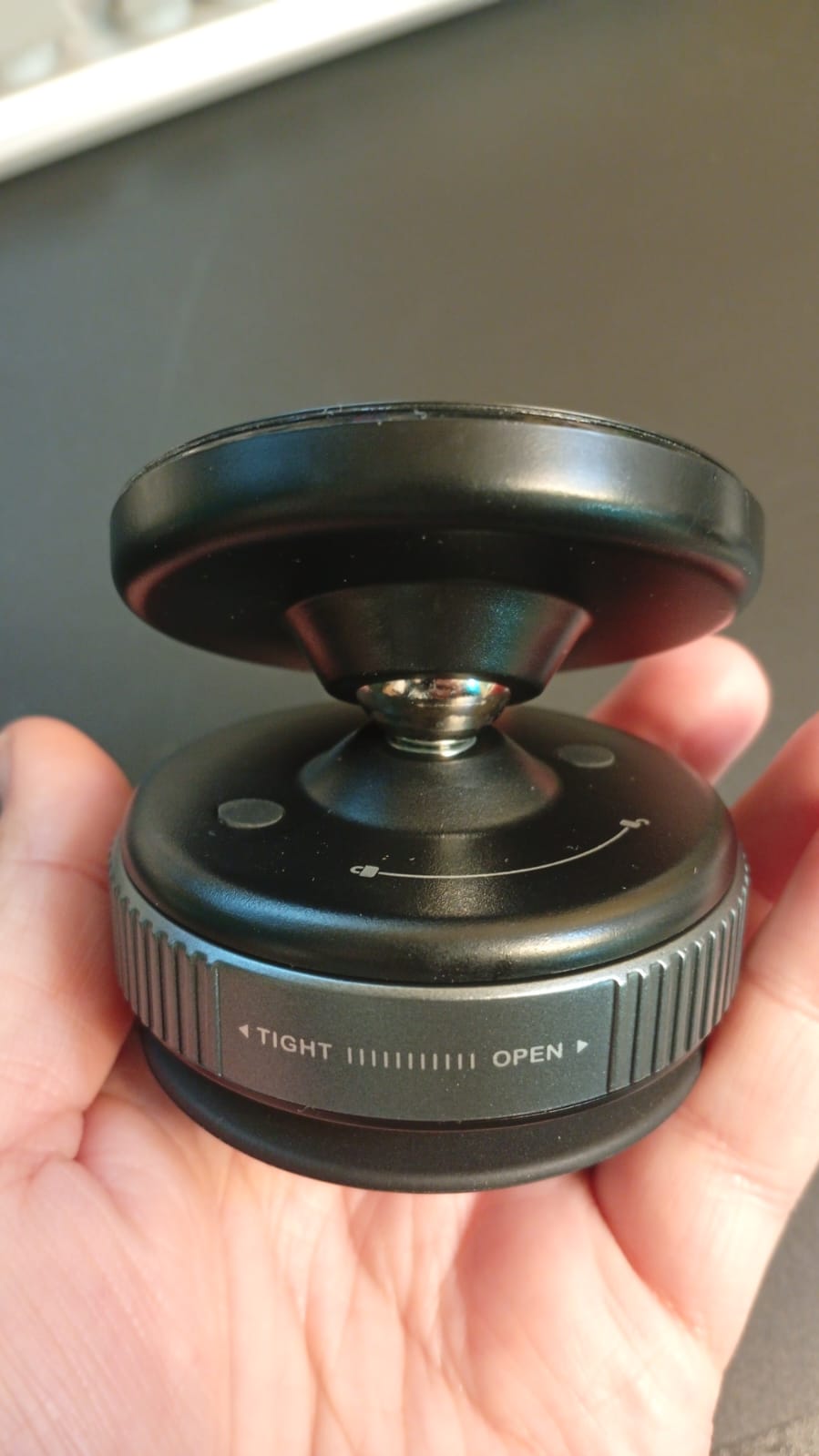 Soporte magnético para teléfono, Absorción al Vacío, (USADO).