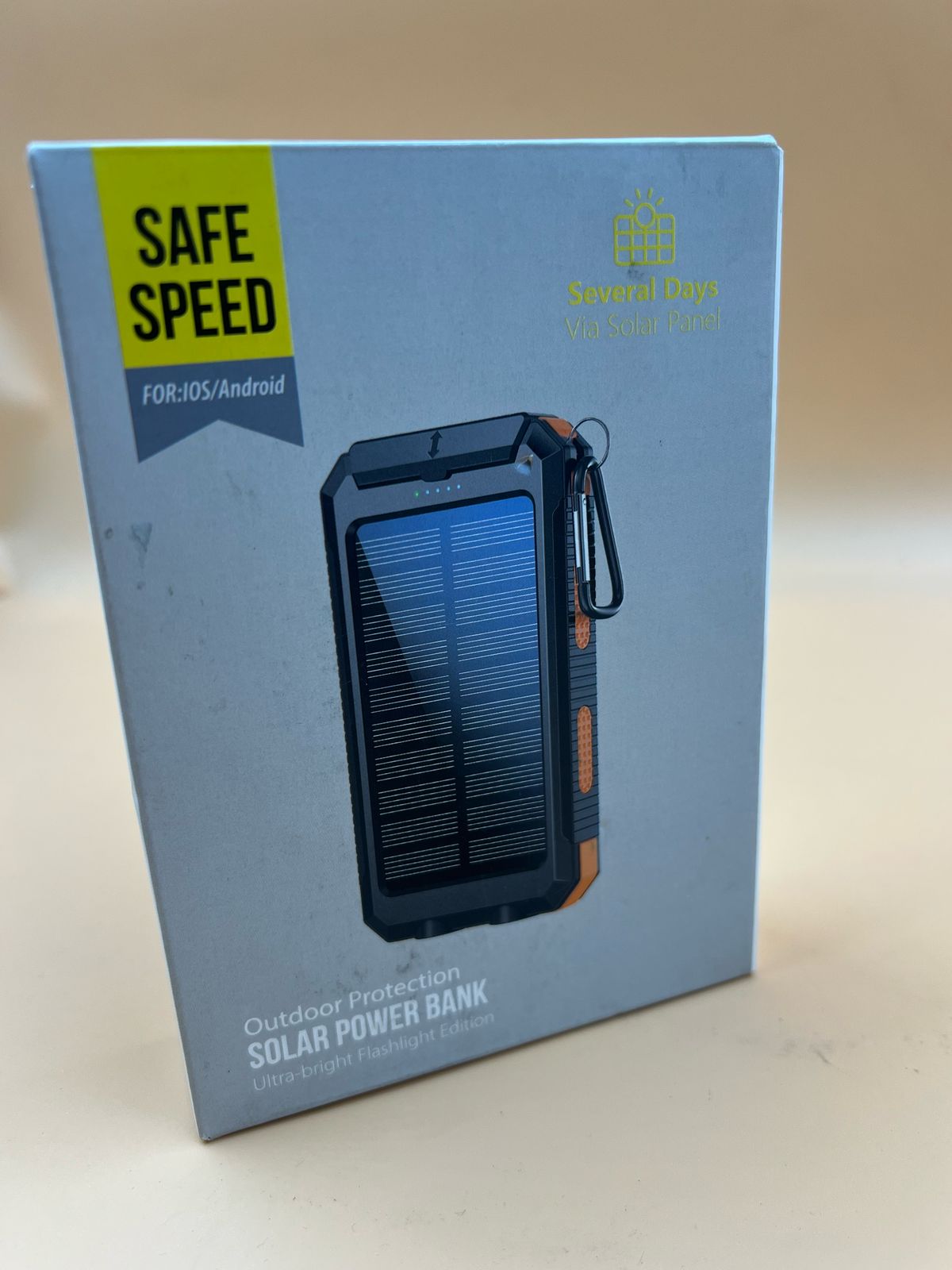 Banco de energía solar portátil de 36800 mAh