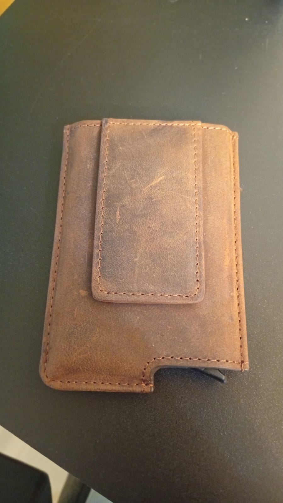 Cartera de aluminio con bloqueo RFID, Con Clip para Dinero.(USADO)