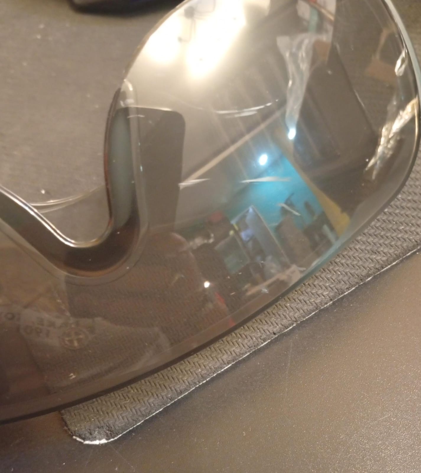 Pistola eléctrica de juguete, balas blandas de alta velocidad. (USADO).