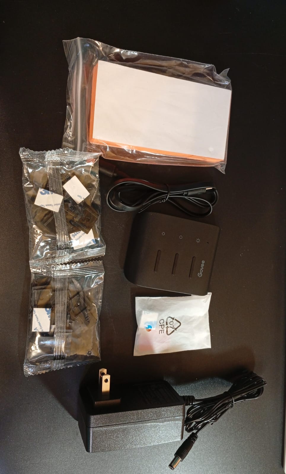 Luces de fondo para TV, Govee, TV de 75-85", comp. ultrafino, (USADO).