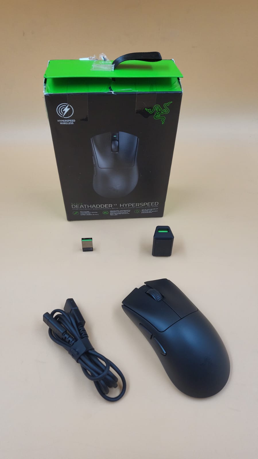 Razer DeathAdder V3 HyperSpeed Ratón ergonómico inalámbrico, con 26 K dpi