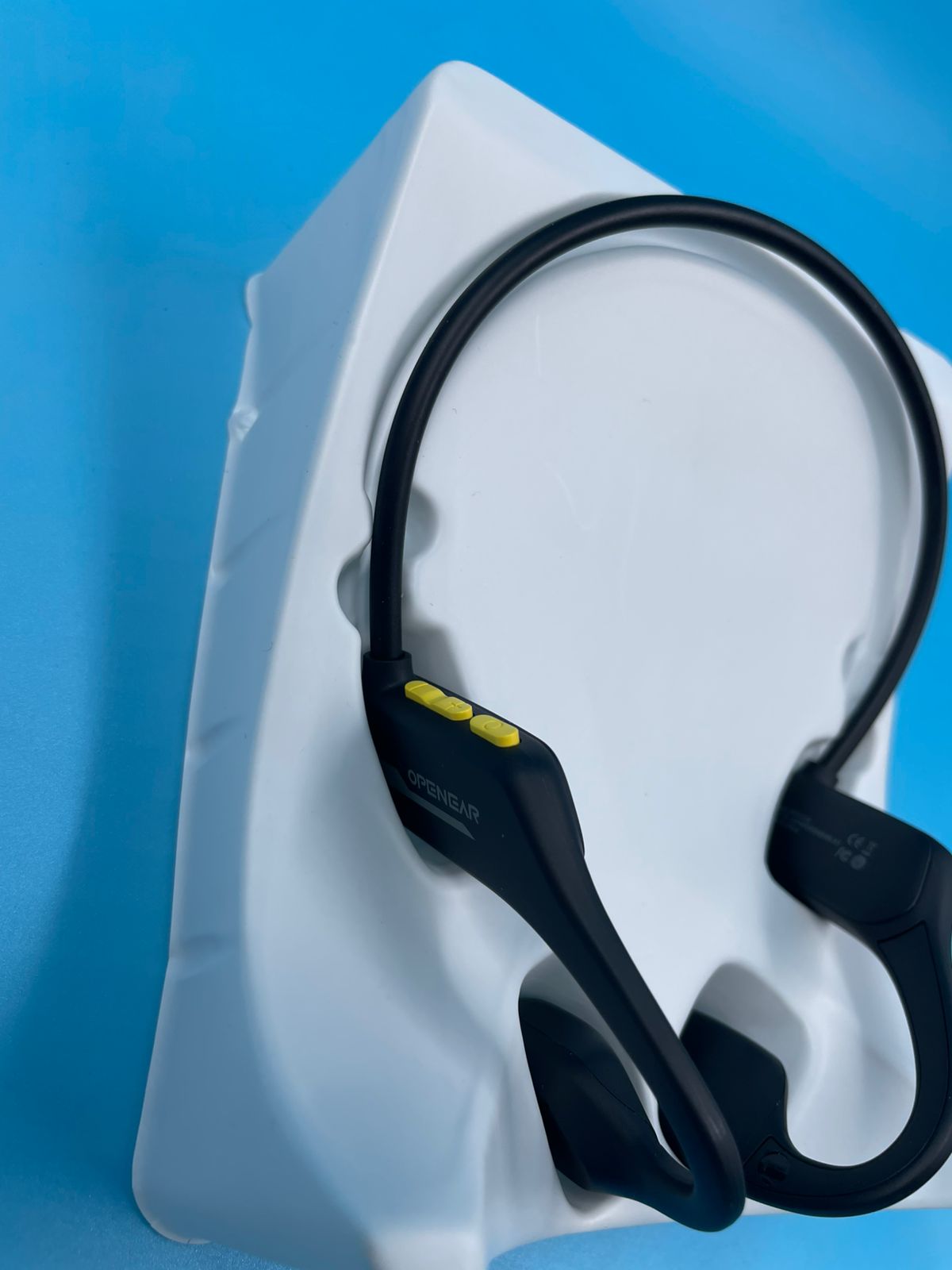 Auriculares de conducción ósea – IPX8 impermeable Bluetooth.