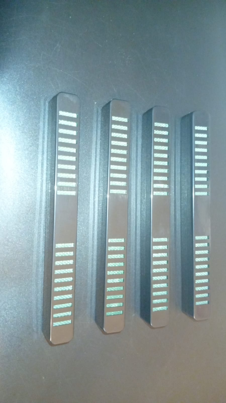 Gabinete humidor de puros, encimera, higrómetro digital, (USADO).