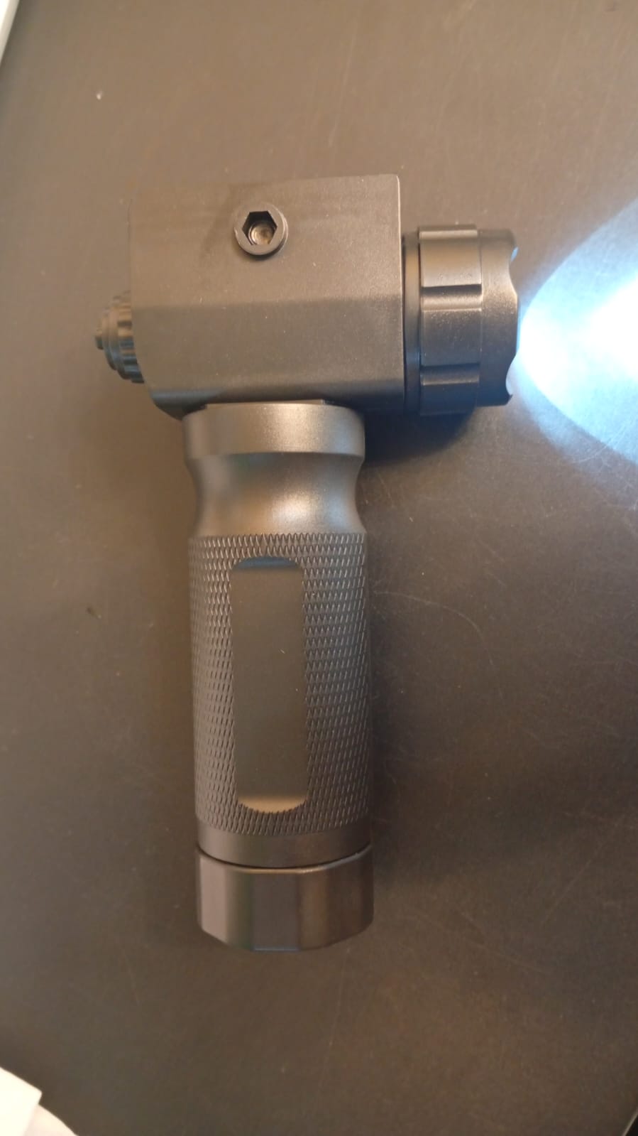 Pistola eléctrica de juguete, balas blandas de alta velocidad. (USADO).