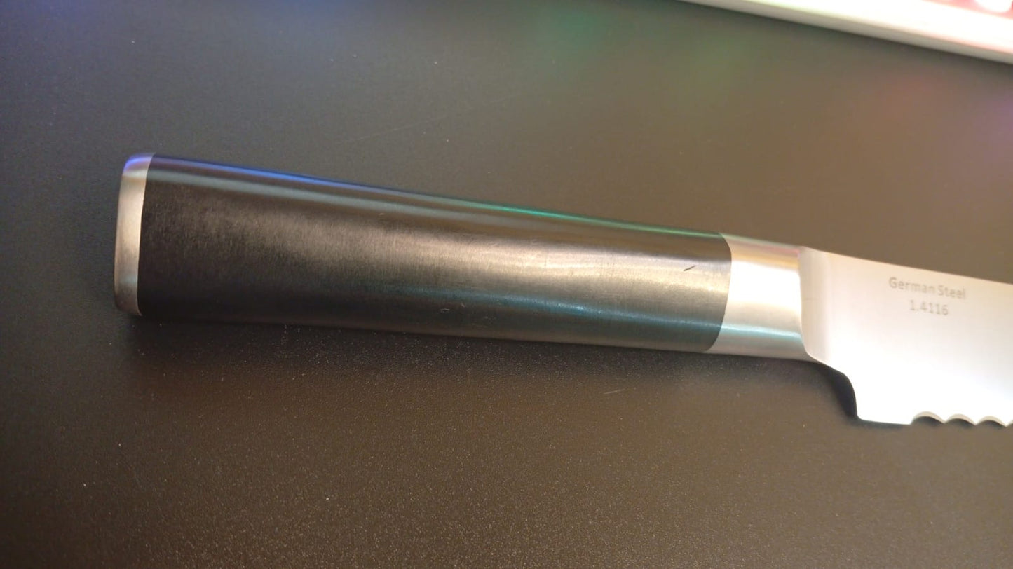 Cuchillo de cocina para pan, de 8", BABISH.(NO CAJA ORIGINAL)