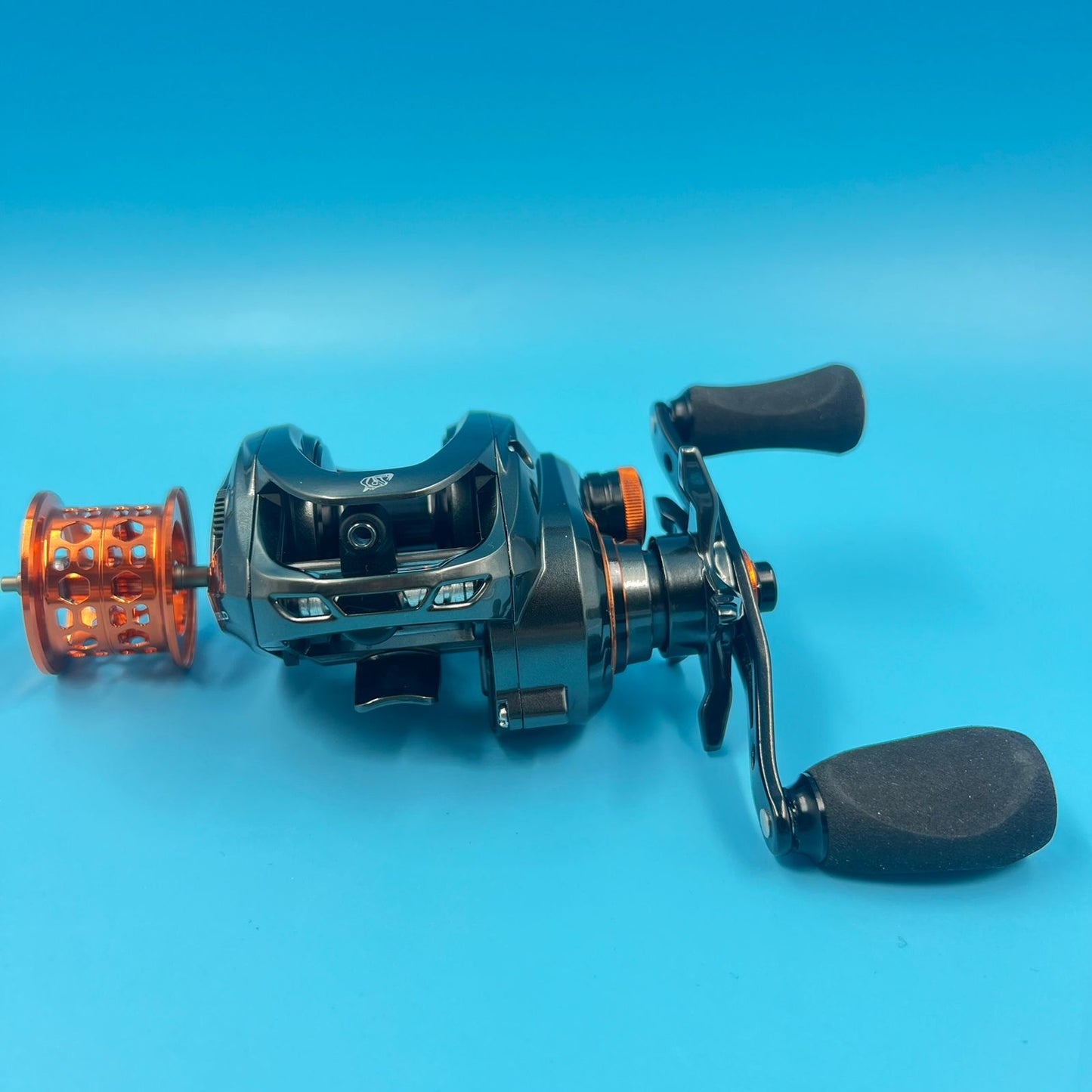 Carretes de pesca DOVIELLO GKA200 Baitcaster izquierdo