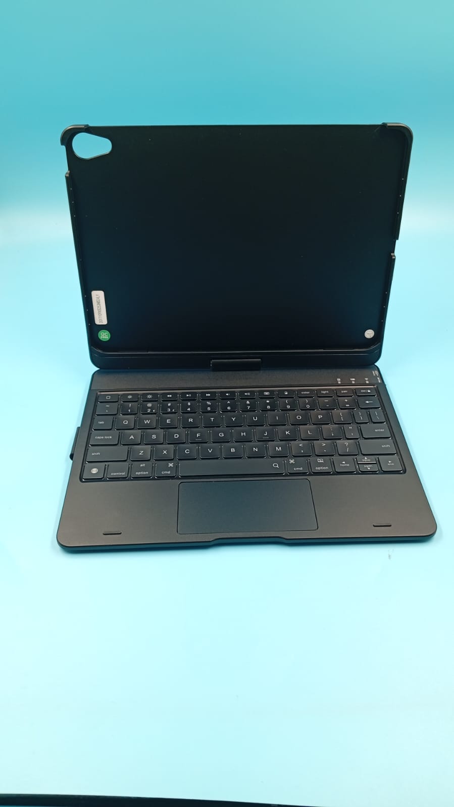 Funda con teclado táctil con trackpad para iPad Air, (USADO).