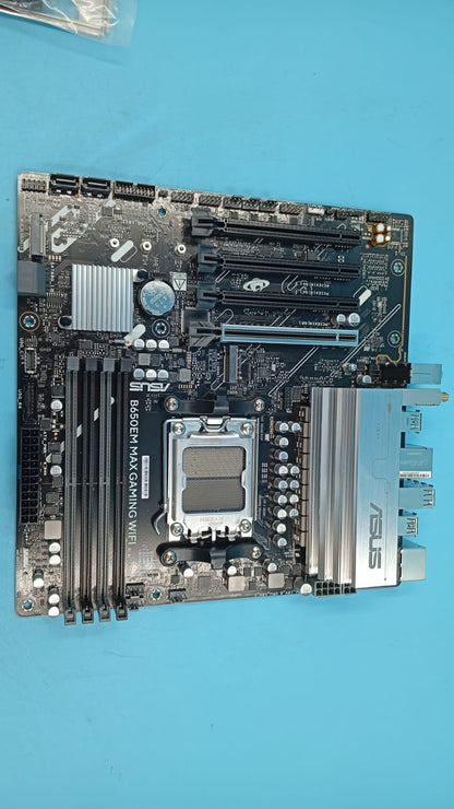 Tarjeta Madre ASUS, B650EM MAX Gaming WiFi, (USADA)