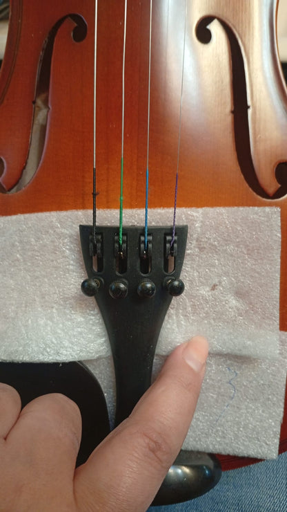Juego de violín Kmise acústico 4/4, con estuche, colofonia y cuerdas.