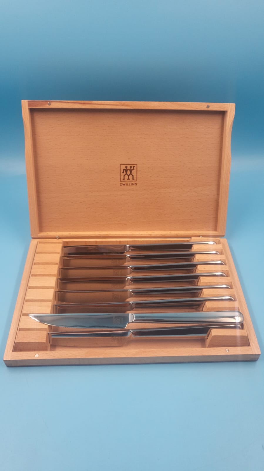 Juego de cuchillos para carne Henckels de acero inoxidable de 8 piezas