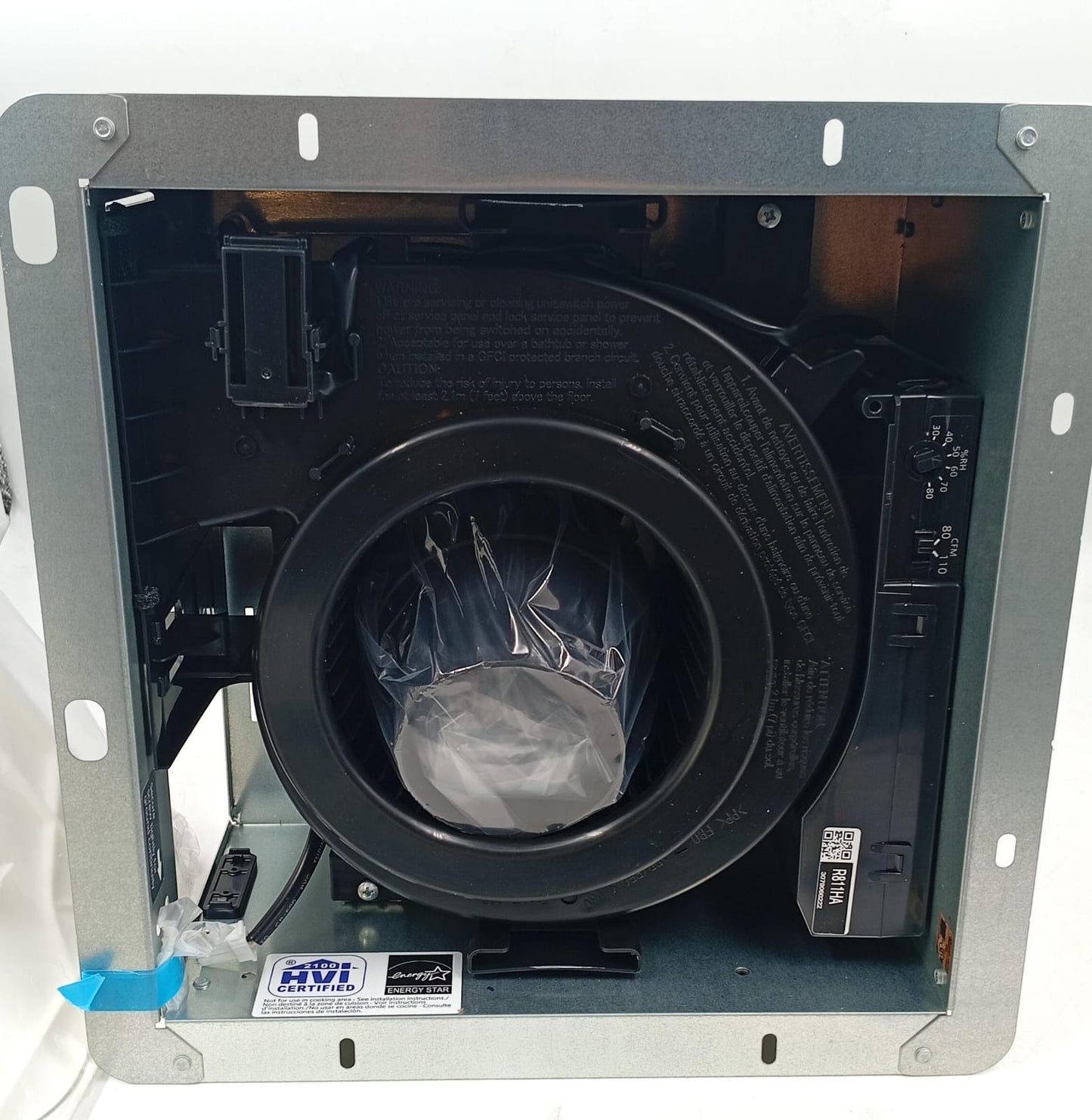 Extractor de aire para baño Panasonic, Pick-A-Flow, sensor de humedad.