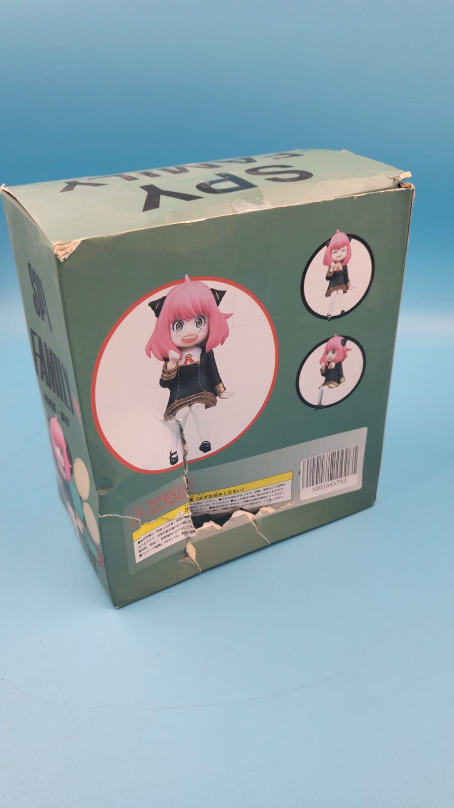 Figura de anime Anya Forger para salpicadero de coche, DETALLE EN CAJA