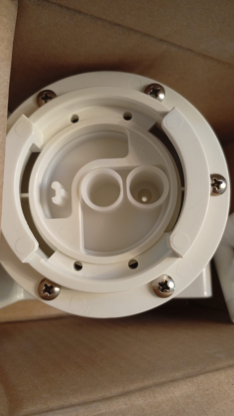 Filtro de agua debajo del fregadero, Epic Water, NSF 53, (DETALLE CAJA).