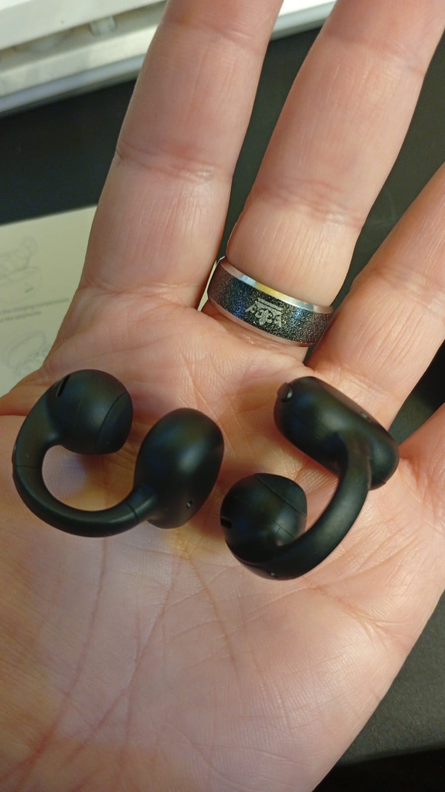 Auriculares abiertos de clip, Baseus MC1, BT , iPhone, Android.(USADO).