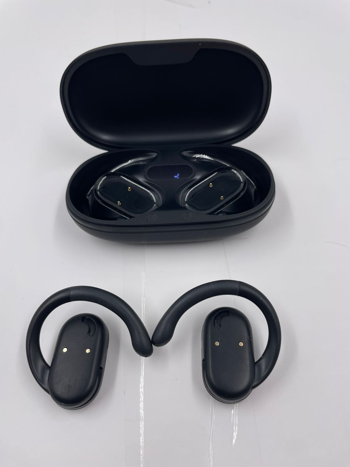 EWTTO Auriculares Abiertos Bluetooth 5.3, Auriculares Inalámbricos Deportivos.