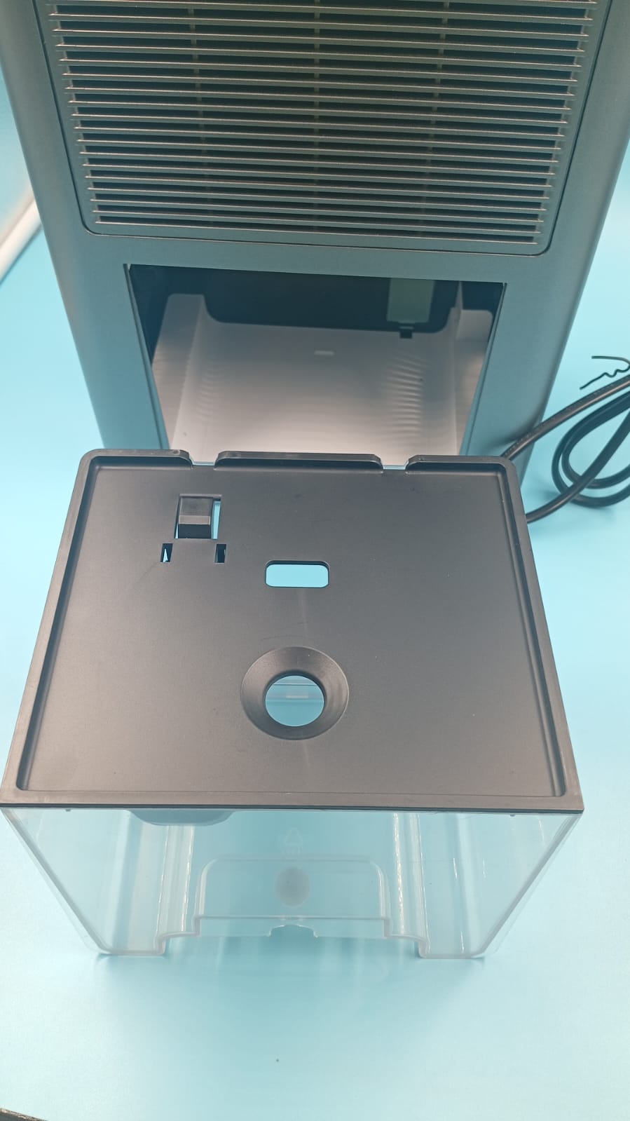 Deshumidificador de 2.8 L para el hogar, Simsen, 74 m², (USADO).