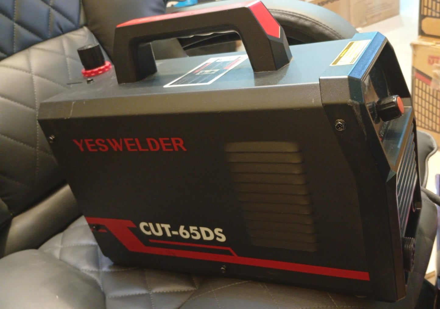 Máquina de corte por plasma de 65 amperios, YESWELDER,(USADO)